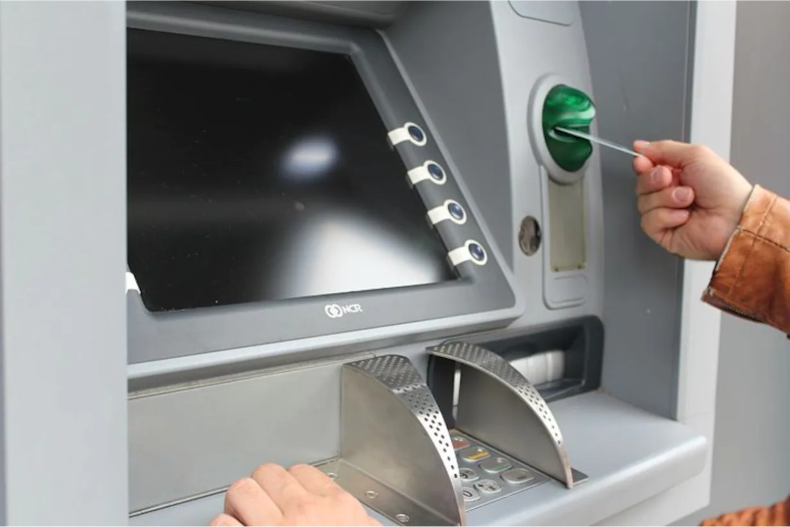 Does C3 card charge for ATM withdrawal