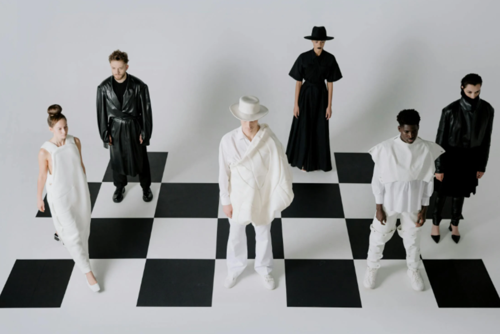 Unisex Streetwear and The Rise of Fashion Beyond Gender Today